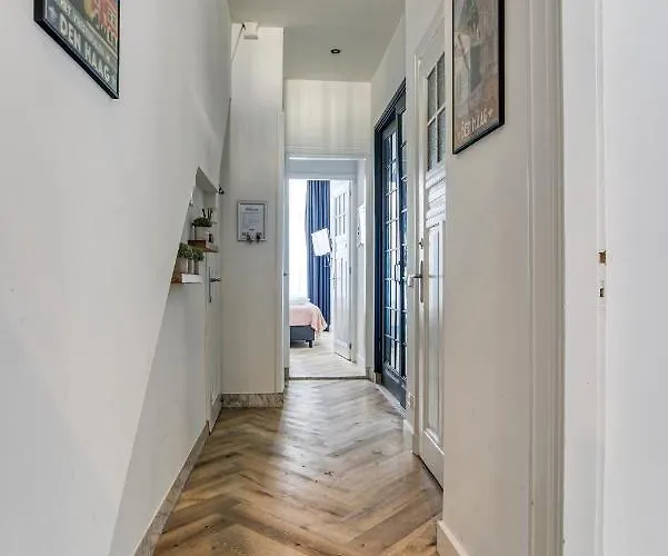 Hosted By Wendy Willem 1 *