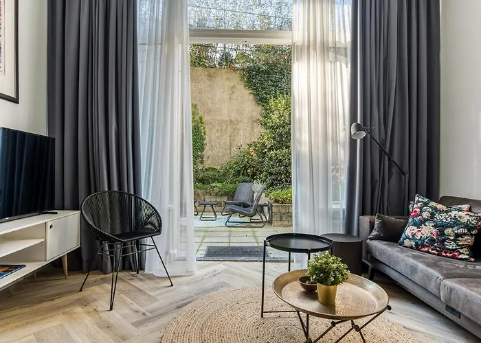 Daire Hosted By Wendy Willem 1